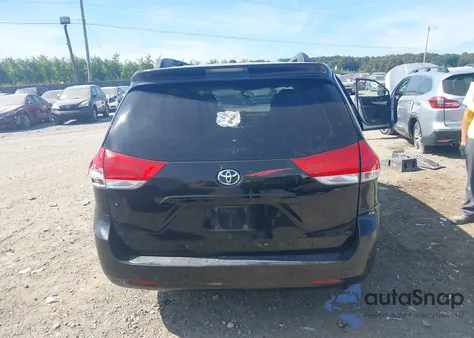 2011 Toyota Sienna Le V6 from USA, damaged, VIN 5TDKK3DC8BS117947